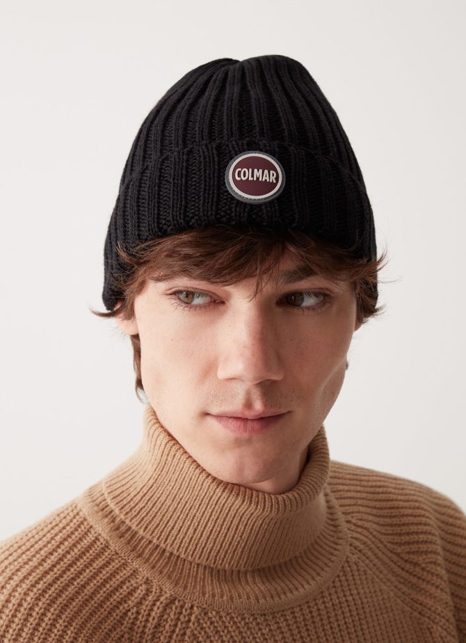 Unisex hat in wool with turn-up