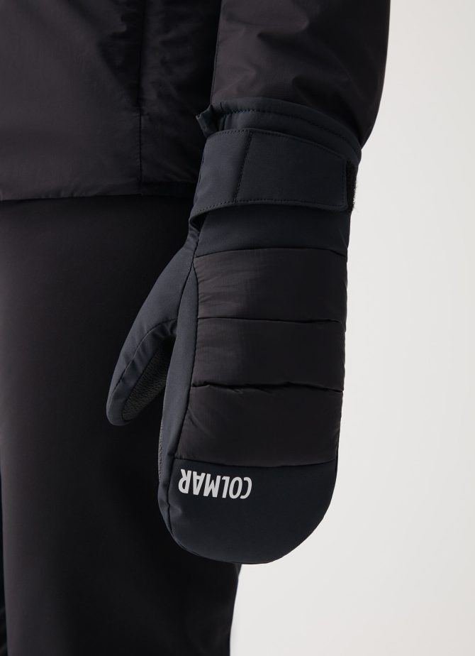 Textured fabric ski gloves