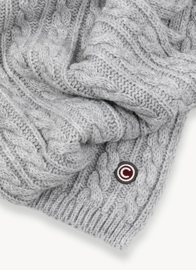 Unisex scarf with cable stitch pattern - Image 4