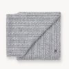 Unisex scarf with cable stitch pattern - Image 3