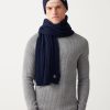 Unisex scarf with cable stitch pattern - Image 2