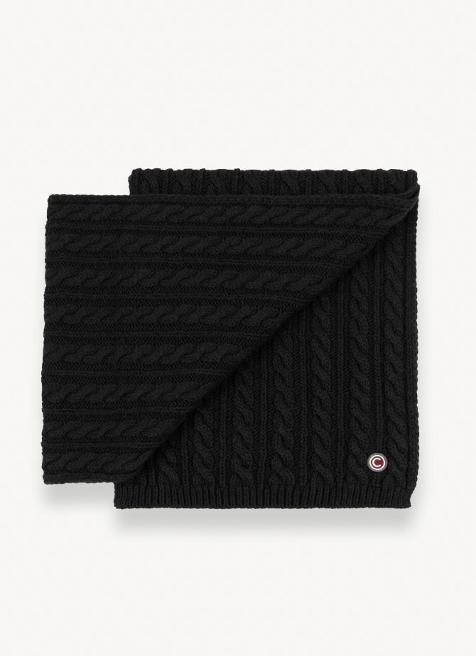 Unisex scarf with cable stitch pattern - Image 3