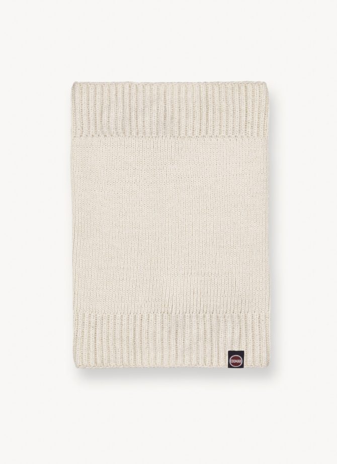 Women’s chenille effect neck warmer - Image 2