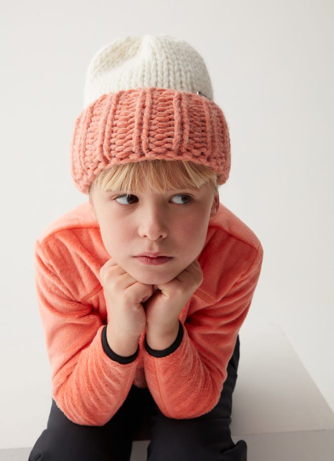 Girls’ hat with wide turn-up