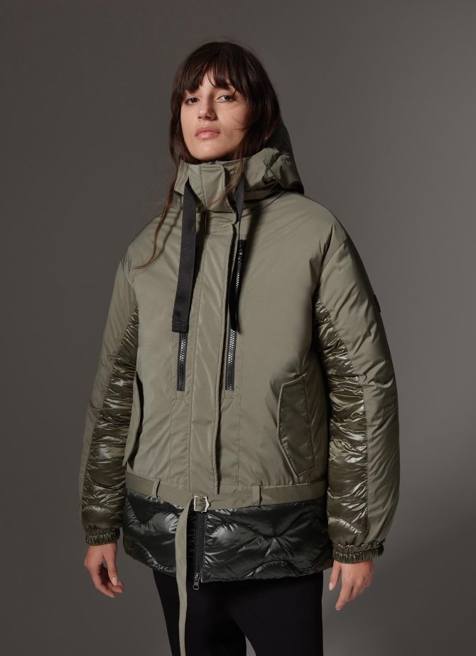 Colourblock jacket with band at the hood - Image 3