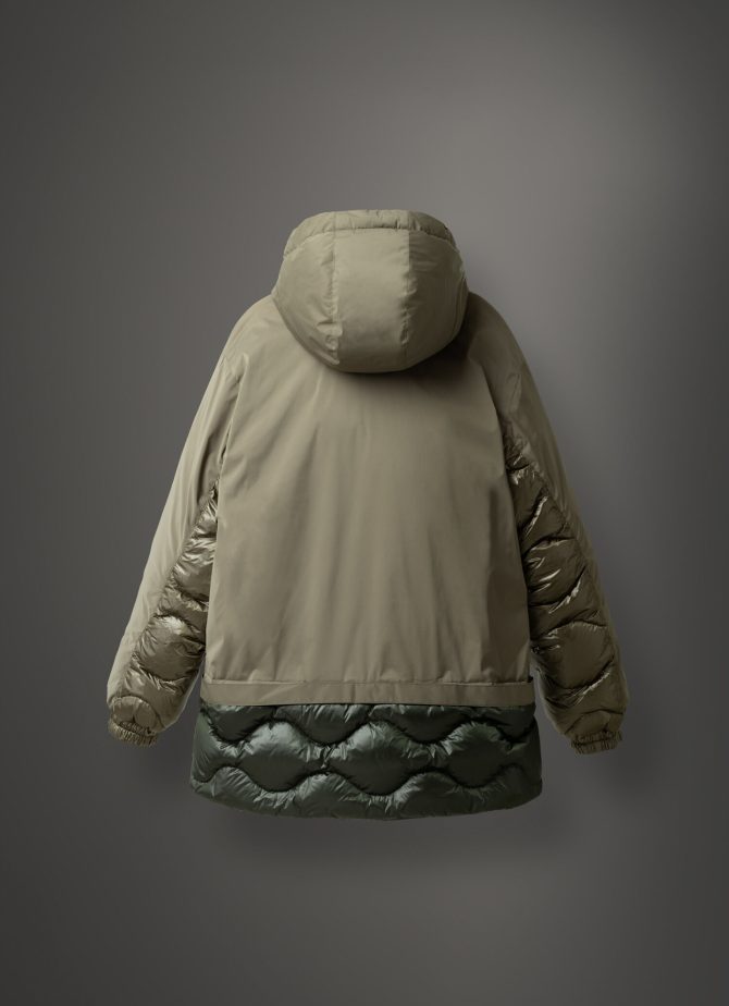 Colourblock jacket with band at the hood - Image 5