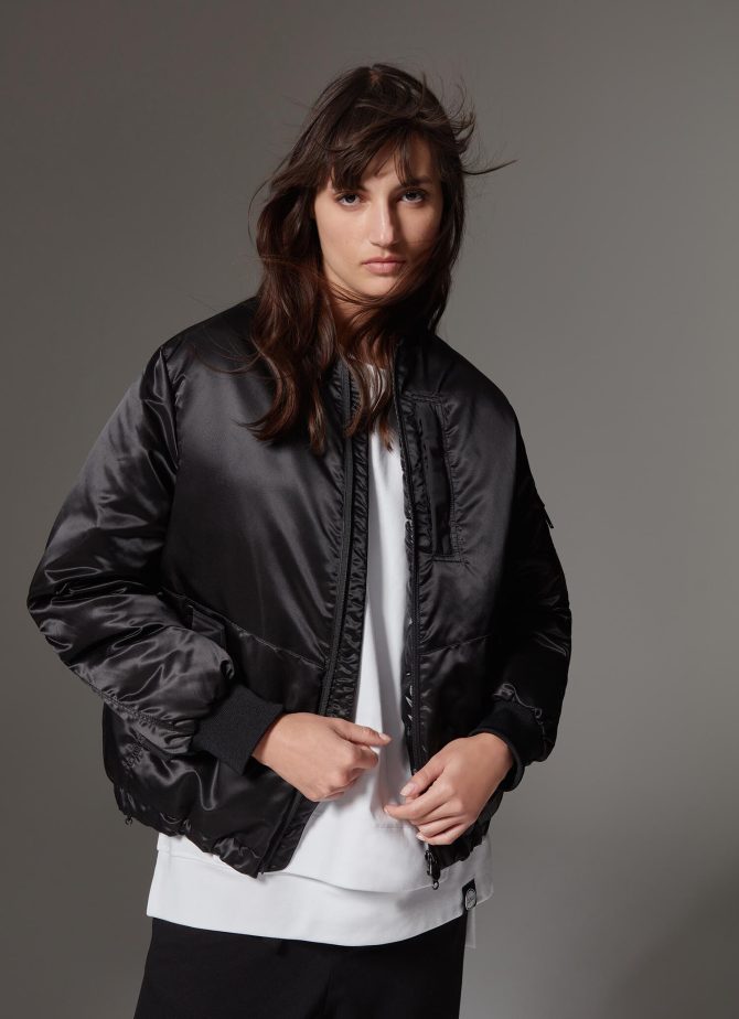 Down jacket with adjustable the hem - Image 3