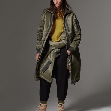 Colourblock down coat with turtle neck