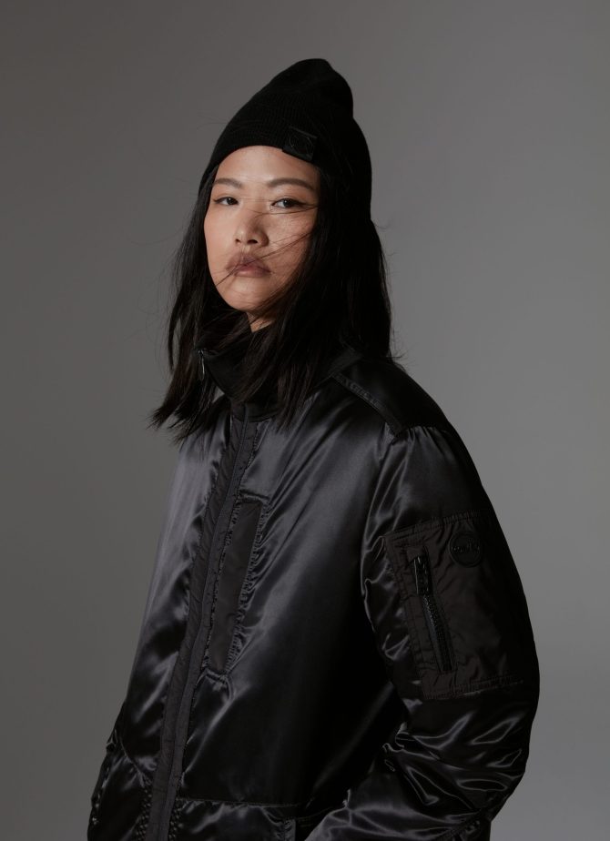 Down coat with adjustable the hem - Image 3