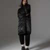 Down coat with adjustable the hem
