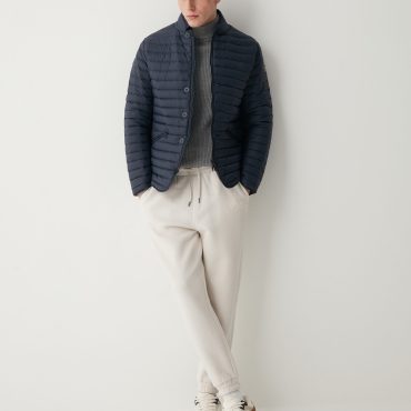 Sweatpants in sweatshirt with 3D writing