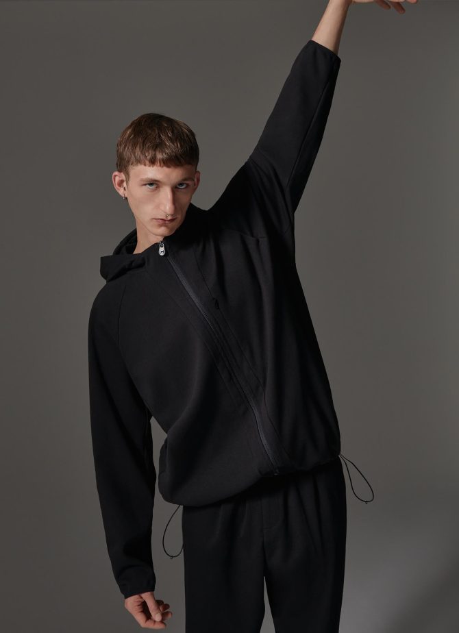 Hooded interlock sweatshirt - Image 2
