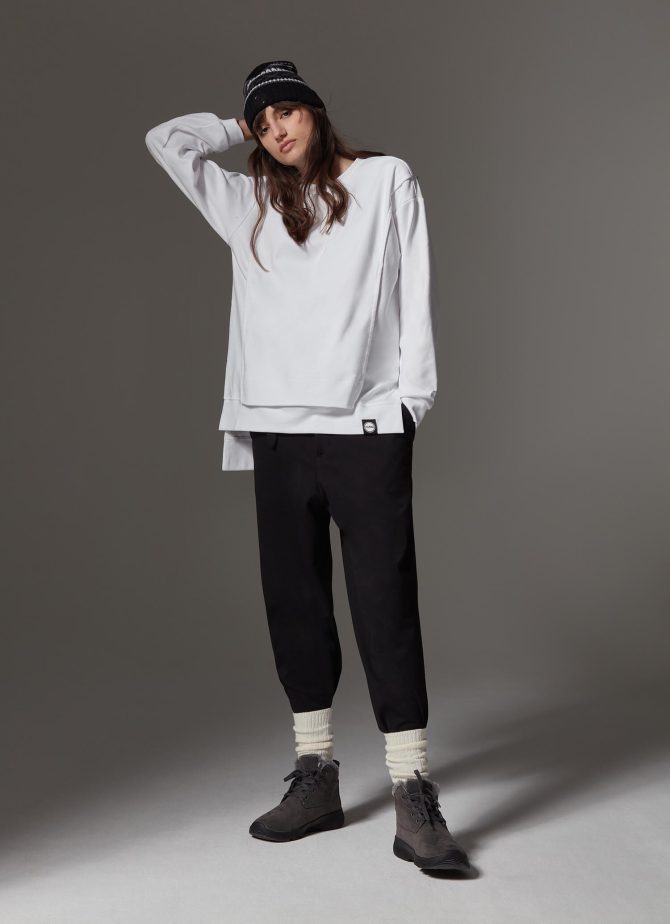 Soft interlock sweatshirt with hidden pocket - Image 2