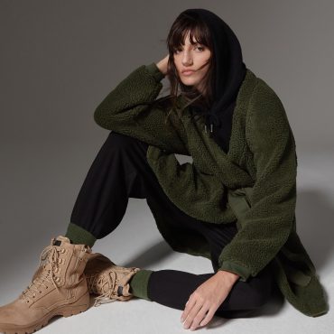 Long teddy fabric effect sweatshirt with belt