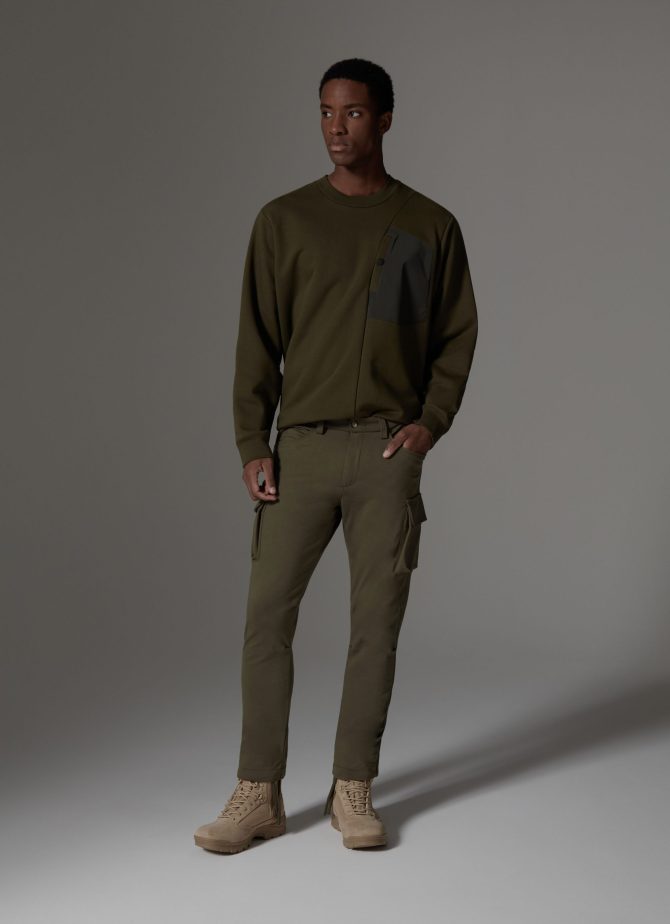 Interlock trousers with maxi pockets - Image 3