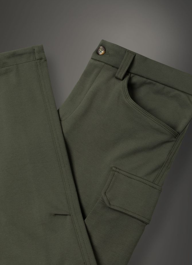 Interlock trousers with maxi pockets - Image 6