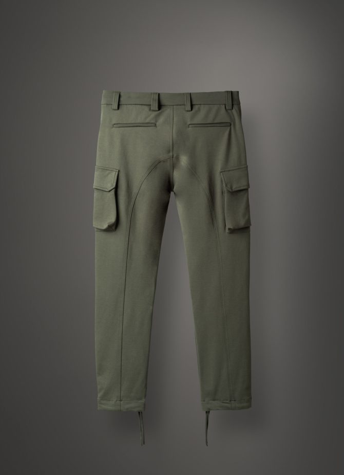 Interlock trousers with maxi pockets - Image 5