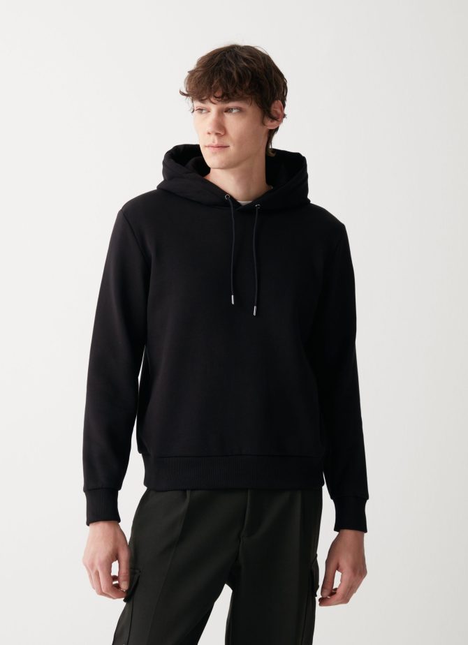 Solid colour hooded sweatshirt