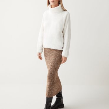 Teddy bear-effect turtleneck sweatshirt