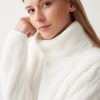 Teddy bear-effect turtleneck sweatshirt - Image 2