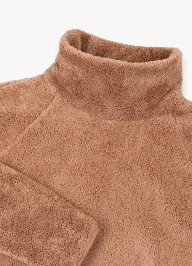 Teddy bear-effect turtleneck sweatshirt - Image 6