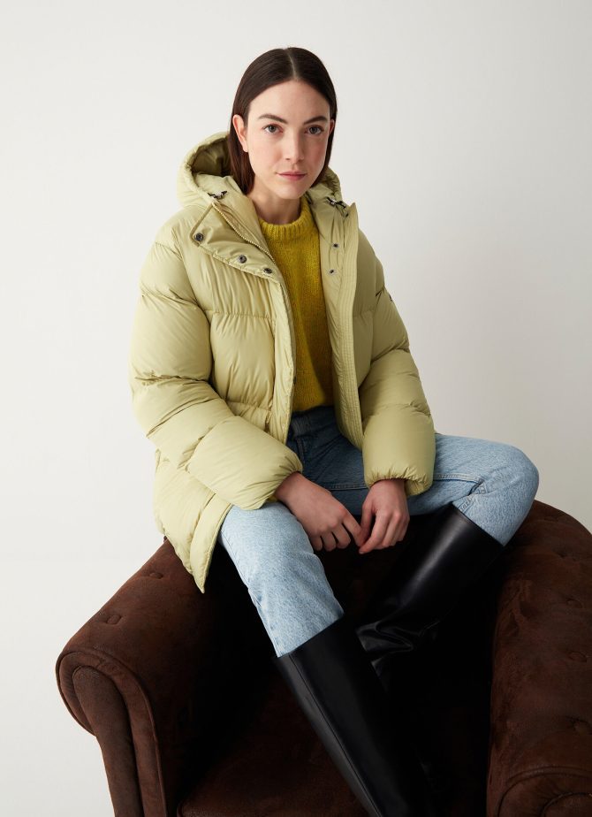Oversized down jacket with fixed hood