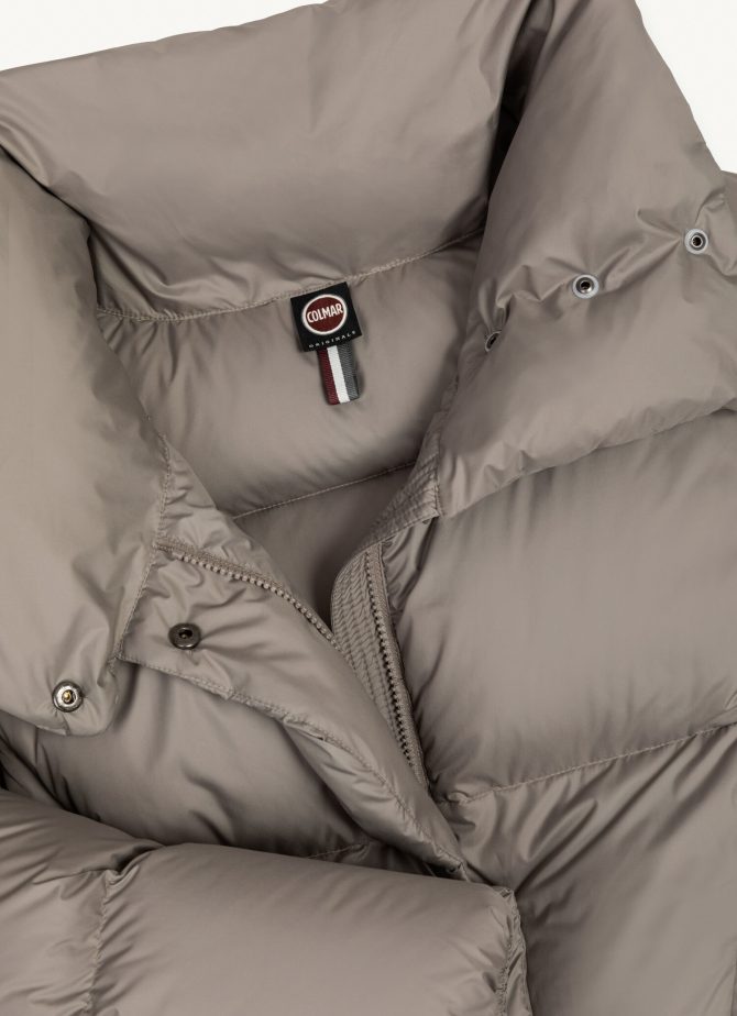 Full-length oversize quilted down jacket with drawstring at the hem - Image 6