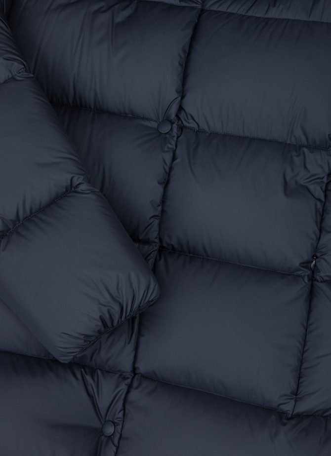 Full-length oversize quilted down jacket with internal drawstring - Image 6