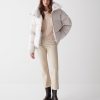 Oversize down jacket with drawstring at the bottom