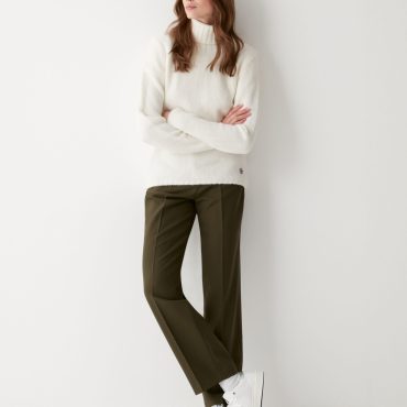 Oversized wool turtleneck